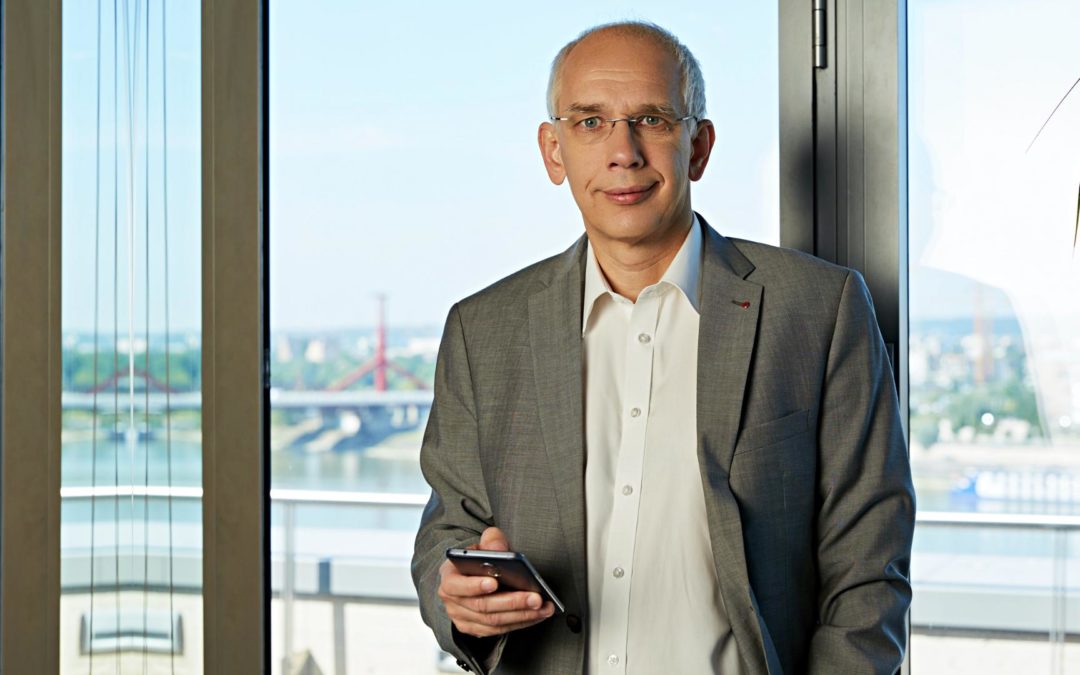 „Az ügyfélélmény jelenti ma az igazi kihívást a pénzügyi szektorban” – Király István, a Vodafone vezérigazgató-helyettese