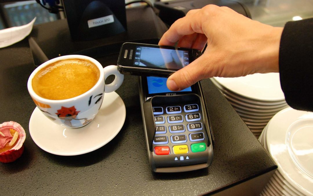 1 millió bankkártya lehet a mobiltárcákban Magyarországon