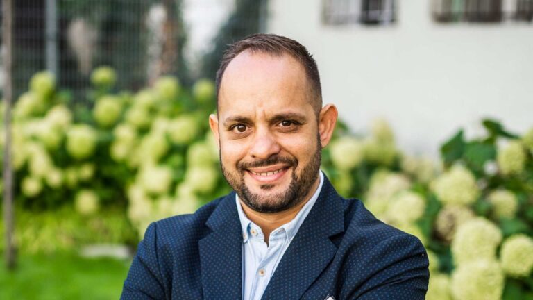 Al-Absi Gaber Seif - OTP Mobil