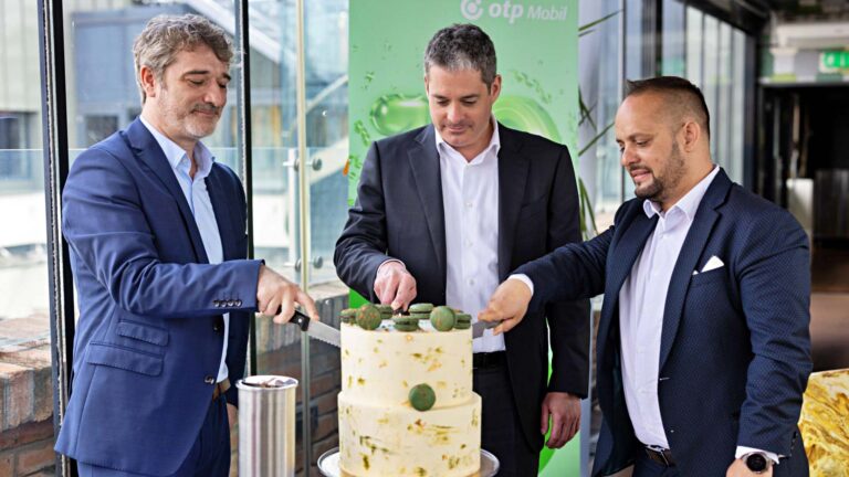 10 éves az OTP Mobil | Simple, SimplePay, SimpleBusiness