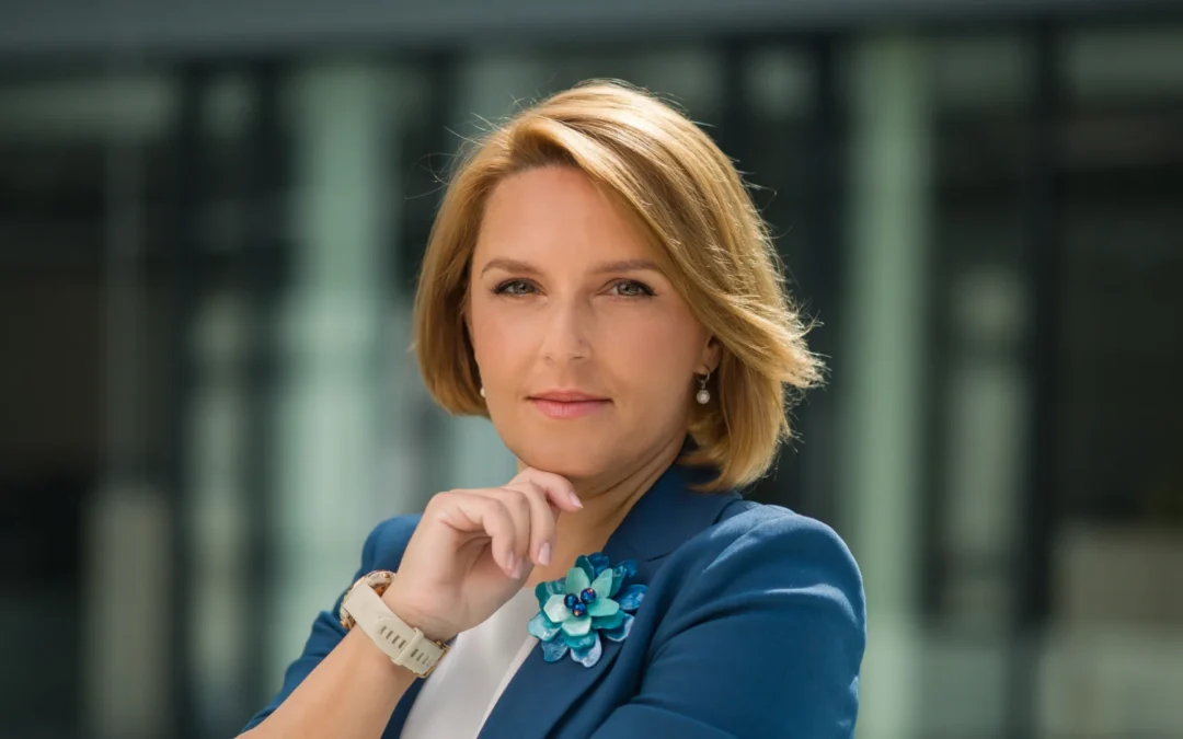 „Kate-tel nálunk a mesterséges intelligencia már nem a jövő, hanem a mindennapok valósága” – Király Andrea (K&H Bank)